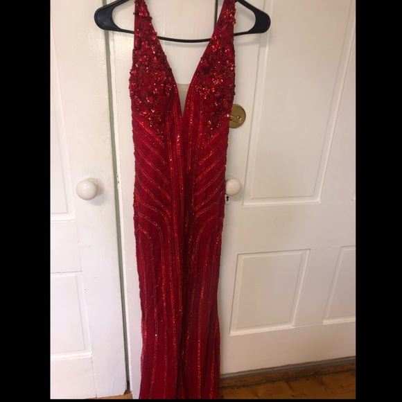 Selling my Prom Dress! - Picture 3 of 4